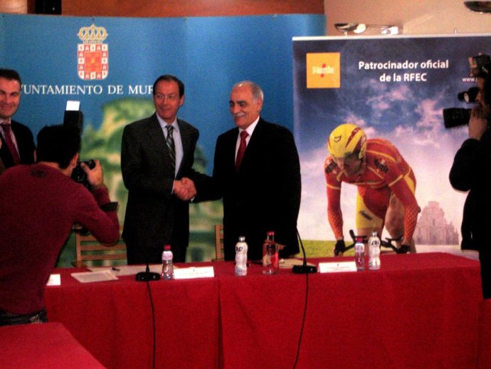 Cámara firma el acuerdo