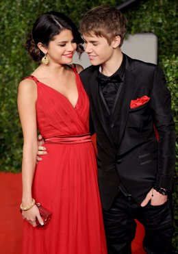 Selena Gomez y Justin Bieber en los premios Oscar 2011