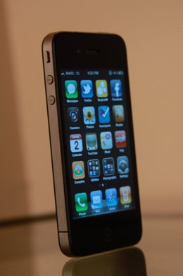 iPhone 4, el ganador a mejor dispositivo en el Global Mobile Awards 2011.
