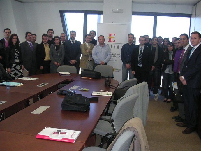 Firma de 25 préstamos en la sede de Enisa 