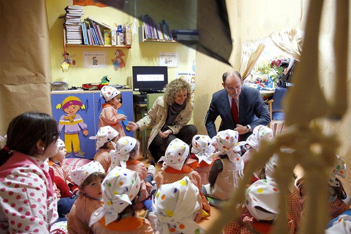 Visita Colegio Valdenoja. 