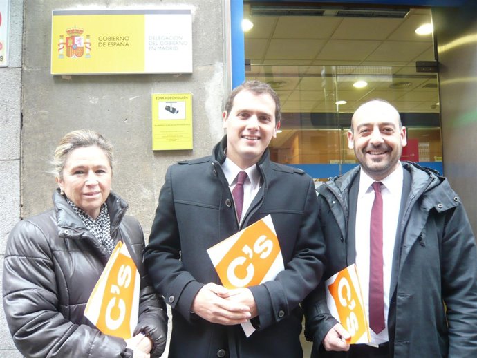 Rivera ante la Delegación del Gobierno