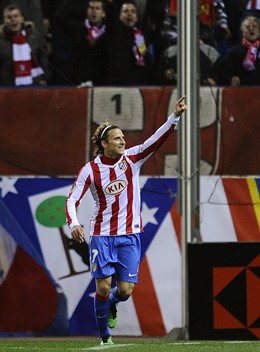 Diego Forlán, delantero del Atlético de Madrid