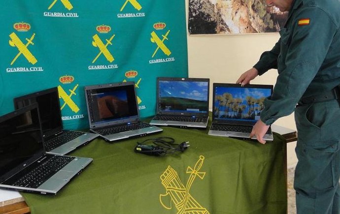 Recuperados cinco ordenadores robados en Arriate