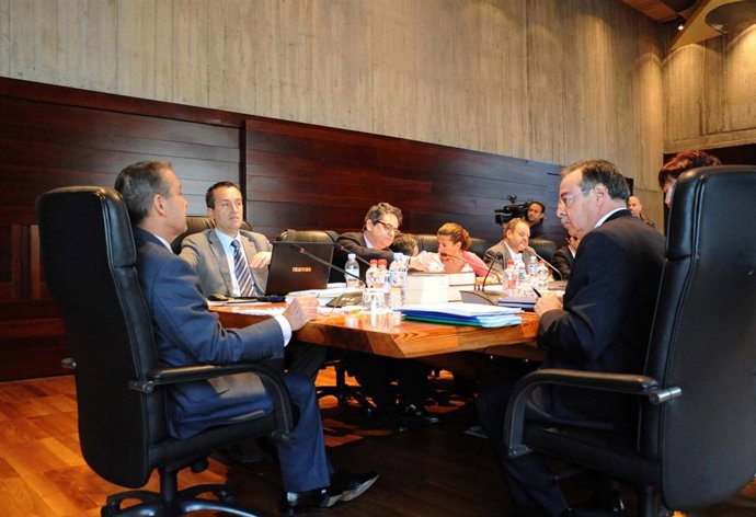 Fotos Paulino Rivero Preside La Sesión Del Consejo De Gobierno