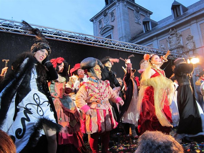 Los participantes disfrazados