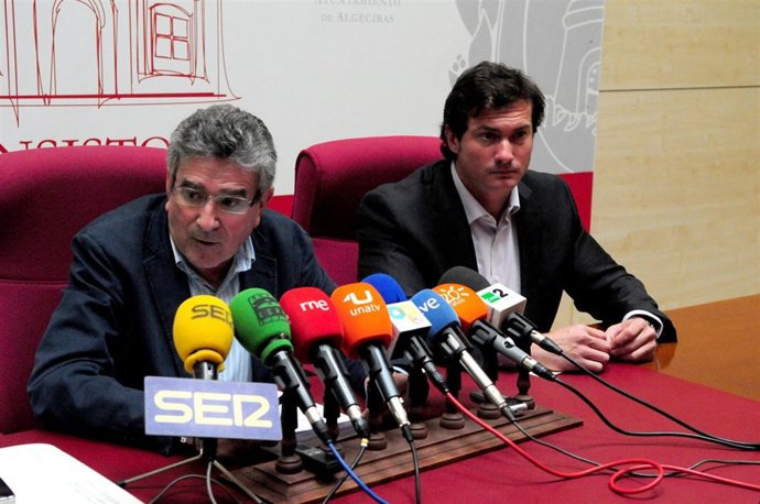 El consejero de Gobernación y Justicial, Luis Pizarro, en rueda de prensa en Alg