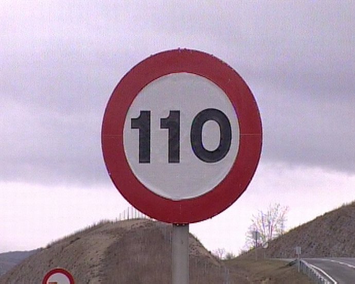 señal de 110 km/h en Álava