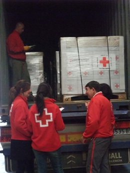 Carga de ayuda de Cruz Roja