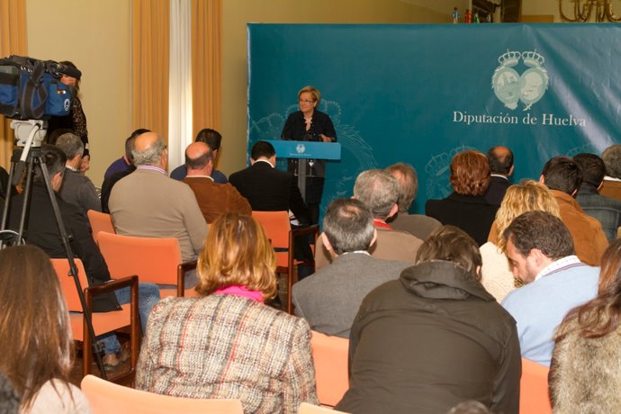 La presidenta de la Diputación Provincial de Huelva, Petronila Guerrero, en la e