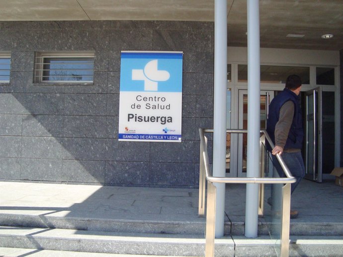 Fachada del nuevo centro de salud de Arroyo (Valladolid).
