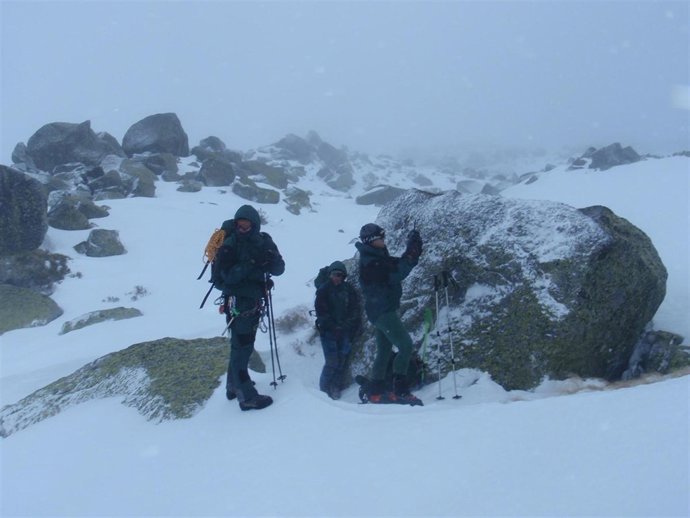 Rescate de dos montañeros en Gredos.