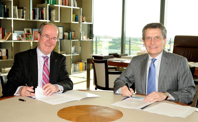 Antoni Giró (UPC) y Andrea Brentan (Endesa)