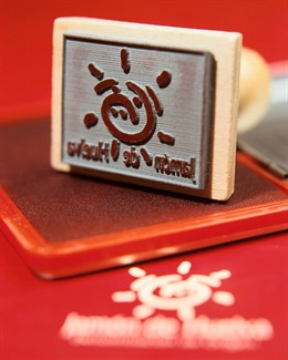 Imagen del sello de la Denominación de Origen Jamón de Huelva.