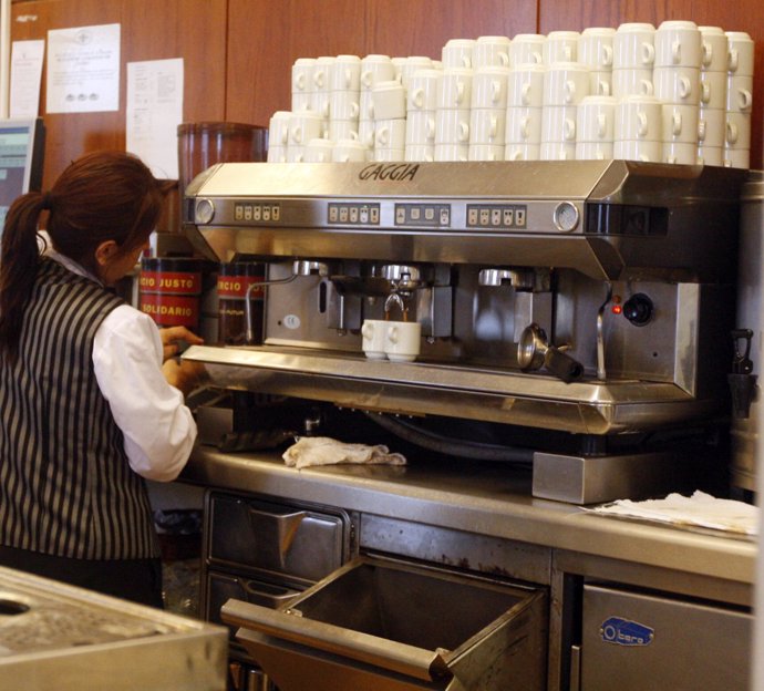 cafetería, camarero, mujer trabajadora, ipc, empleo, paro