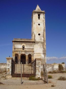 Imagen de la Iglesia de las Salinas, en Almería