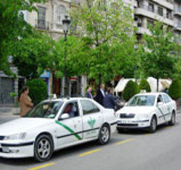Imagen de taxis en Granada