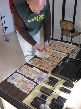 La Guardia Civil detiene a 19 personas e interviene más de 5 toneladas de hachís