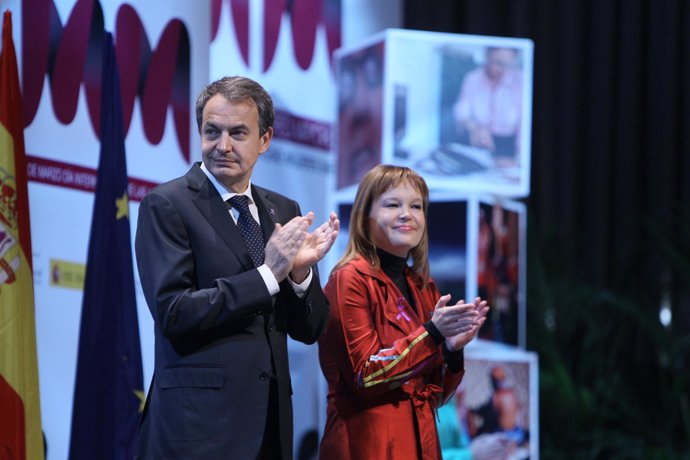 Zapatero y Leire Pajín, el Día de la Mujer Trabajadora