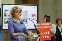 Esperanza Aguirre: "Yo no soy como el presidente Barreda, que cambia las leyes electorales sin consenso"