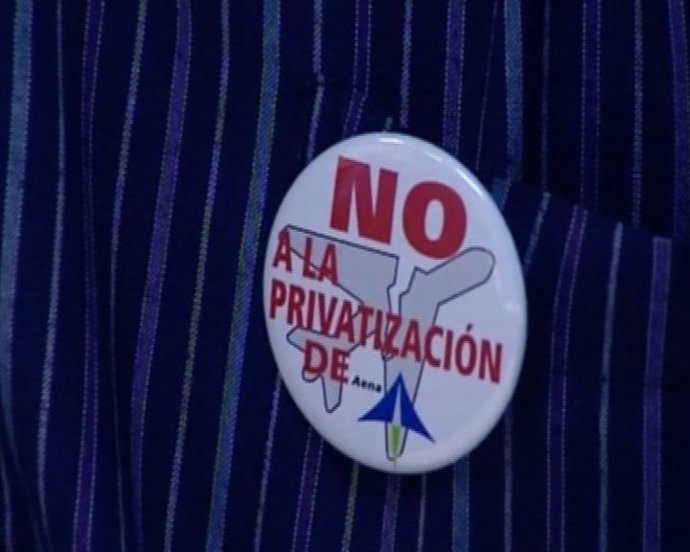 Los sindicatos de AENA convocan huelga