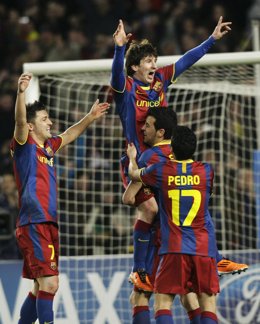 Jugadores del Barça celebran gol