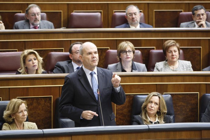 Imagen de Manuel Chaves en el Congreso de los Diputados