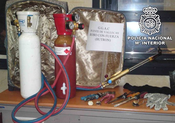 Elementos usados en el butrón