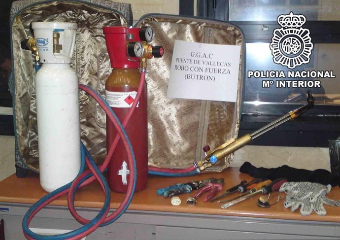 Elementos usados en el butrón