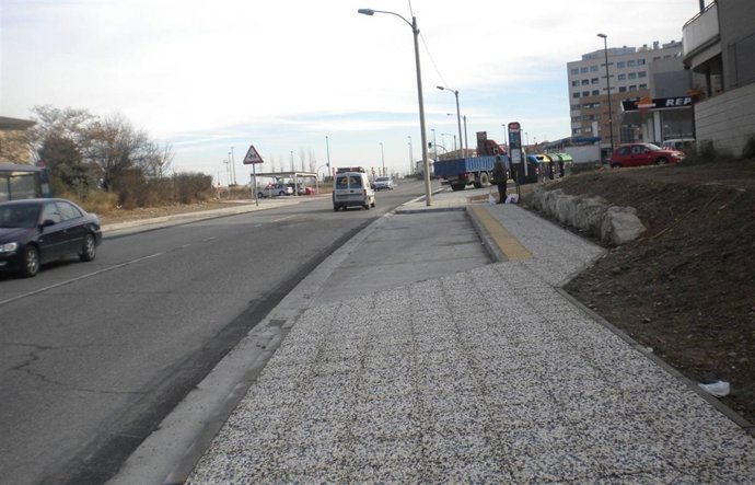 El Gobierno de Aragón ha completado la urbanización de la avenida de la Industri