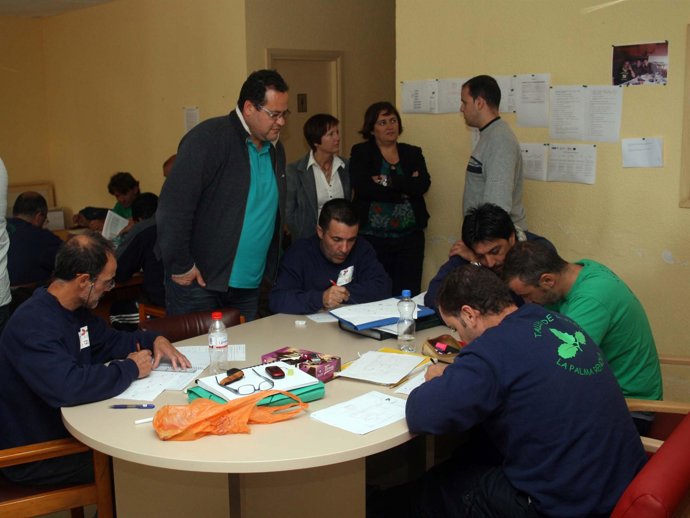 La presidenta del Cabildo Guadalupe González  aboga por energías renovables para