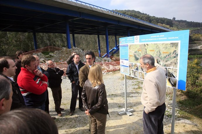 Visita Autovía del Agua en San Vicente. 