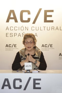 la presidenta de AC/E, Charo Otegui durante la rueda de prensa 