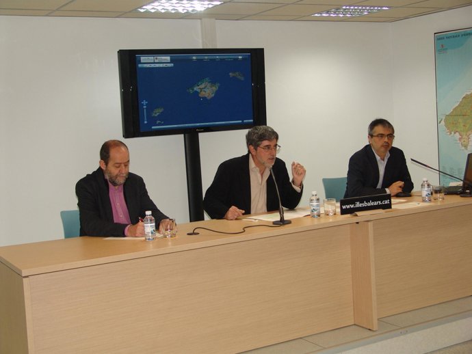 Joan Francesc Canyelles, Gabriel Vicens y Bernat Aguiló 