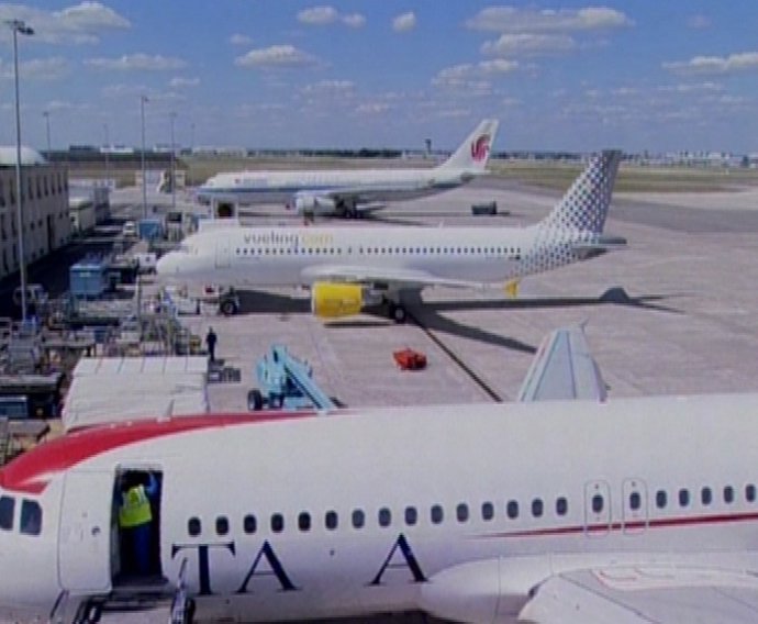 El sector turístico "no soportará" huelga de AENA