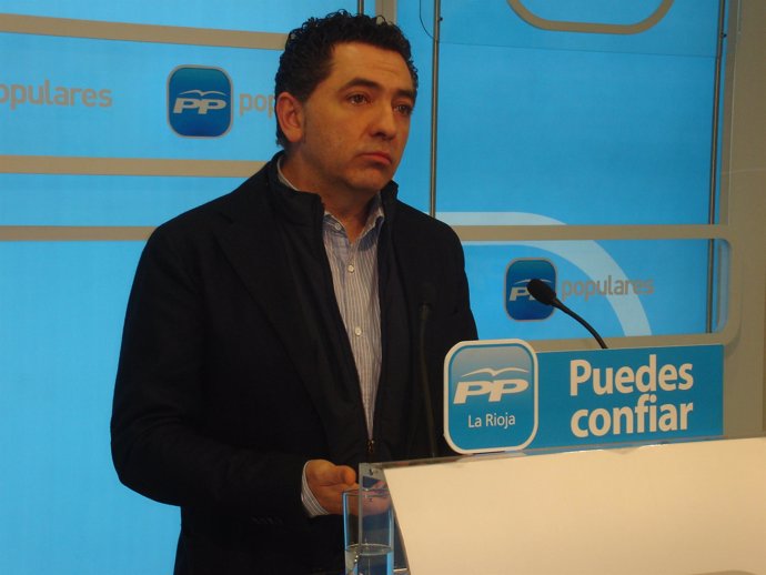 Carlos Cuevas, PP