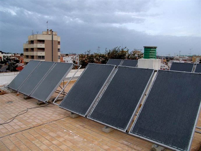 Energía solar-placas solares