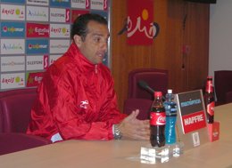 José Luis Oltra, técnico del Almería