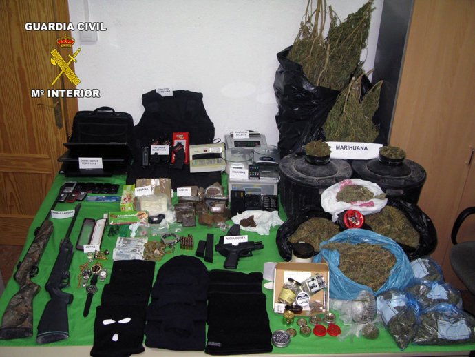 Imagen de los efectos incautados