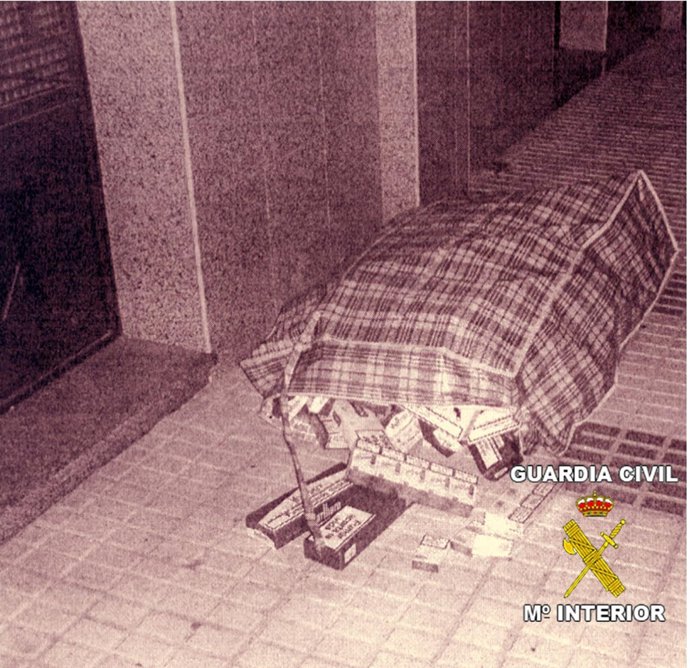 NP Guardia Civil (La Guardia Civil Desarticula Un Grupo De Delincuentes Dedicado