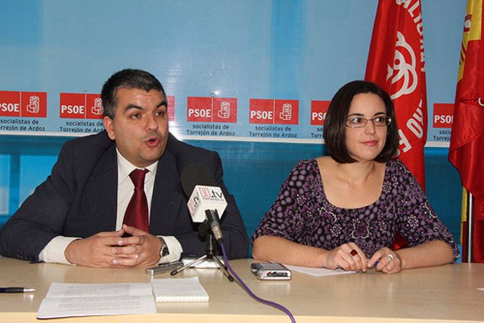 El PSOE presenta a Guillermo Fouce como nuevo portavoz y candidato a la alcaldía