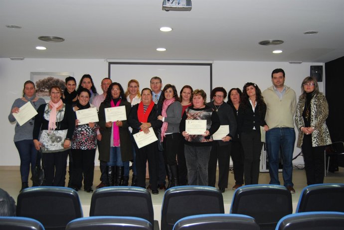 Imagen de la entrega de diplomas del curso