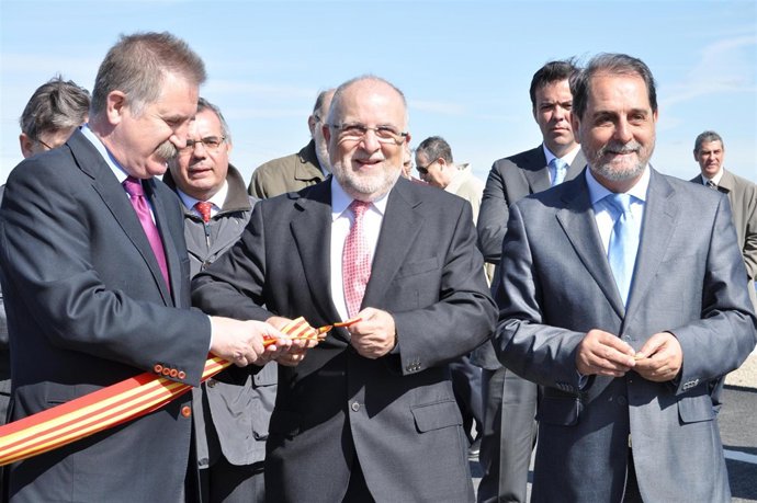 Víctor Morlán, en el centro