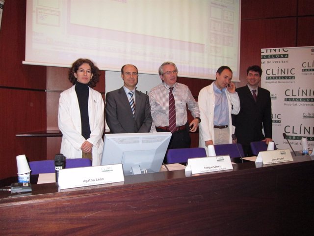 Equipo telemedicina del Servicio de Enfermedades Infecciosas del Hospital Clínic