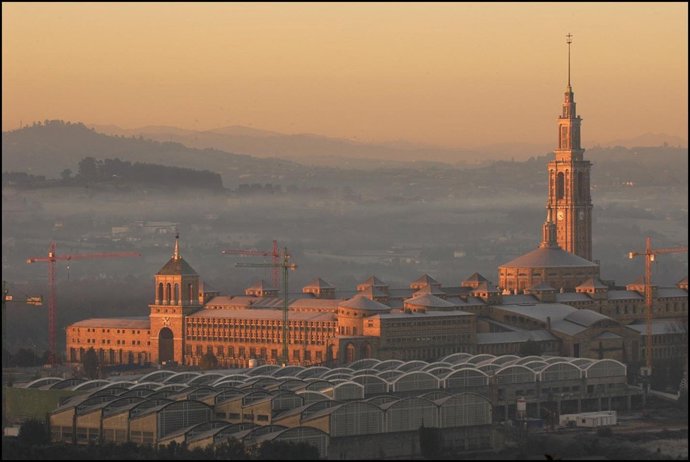Universidad Laboral de Gijón (Asturias)