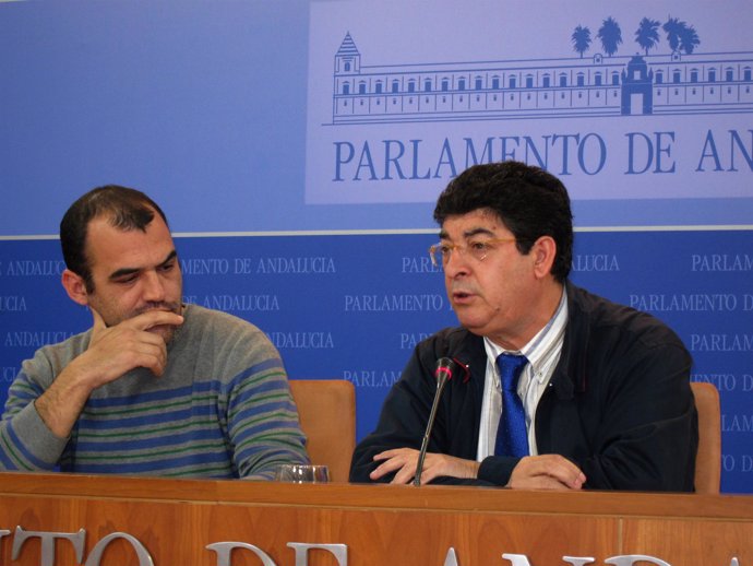 José Manuel Mariscal y Diego Valderas, este martes en rueda de prensa