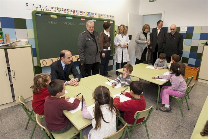 Catalán, en la inauguración de la ampliación del colegio público de Puente la Re