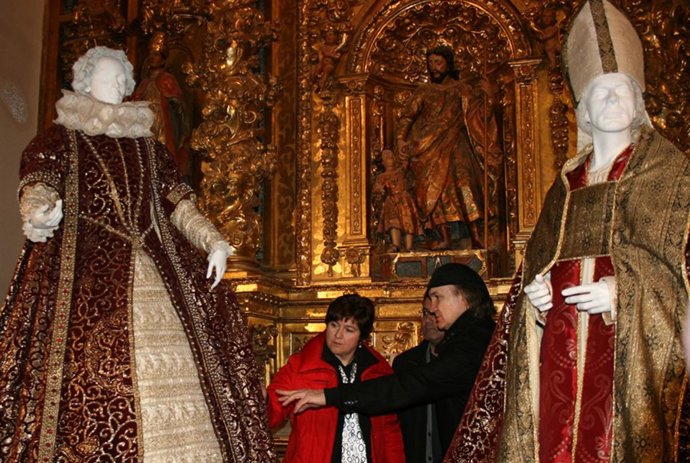 Trajes 'La Rioja Tierra Abierta'