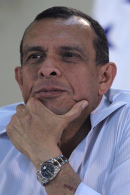 Porfirio Lobo, "Presidente" de Honduras