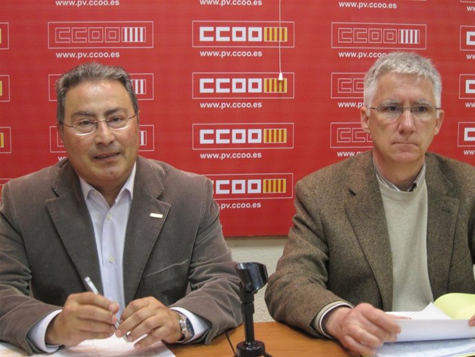 Paco Molina y Juan Martínez durante la rueda de prensa 